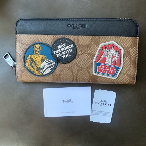 STAR WARS X COACH ACCORDION WALLET WITH PATCHES - Picture 7 of 7